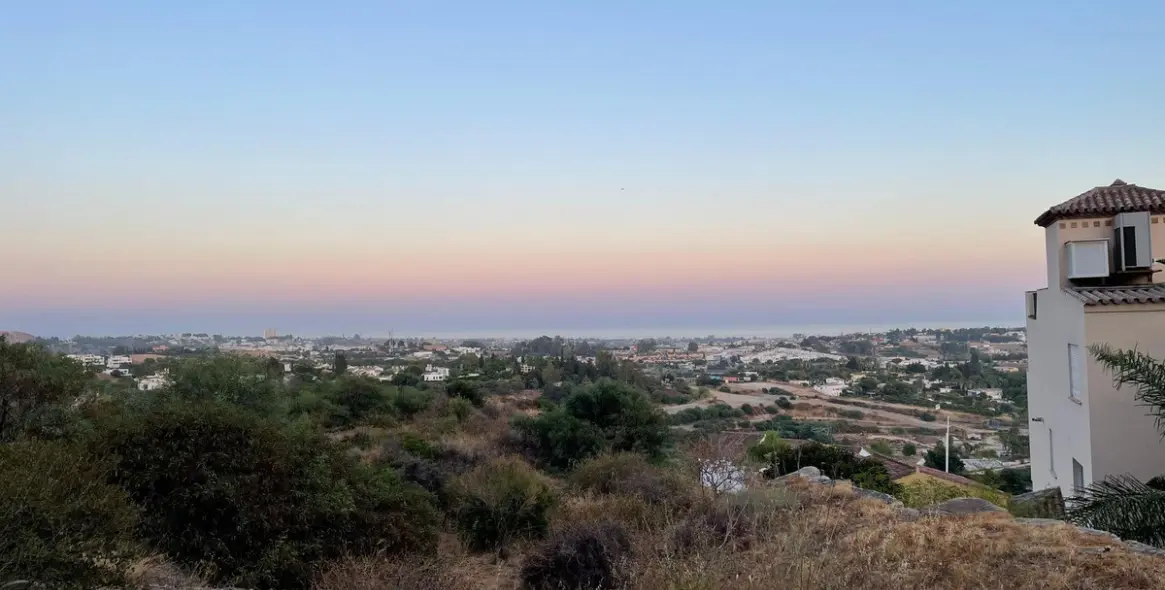 Venta de parcela residencial en Benahavís 2