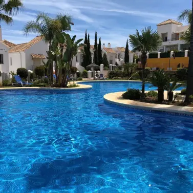 Alquiler a largo plazo de ático en Nueva Andalucía