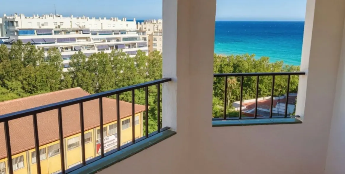 Sale of middle floor apartment in Marbella 3
