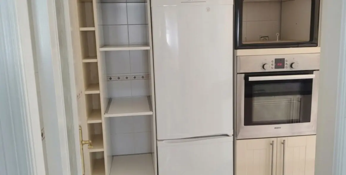Sale of middle floor apartment in Marbella 17