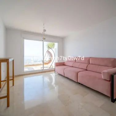 Sale of middle floor apartment in Benalmadena