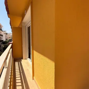Продажа апартаментов на среднем этаже в Fuengirola