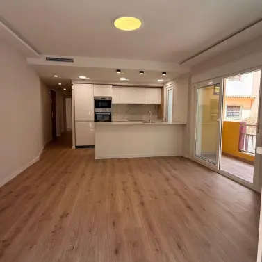Продажа апартаментов на среднем этаже в Fuengirola
