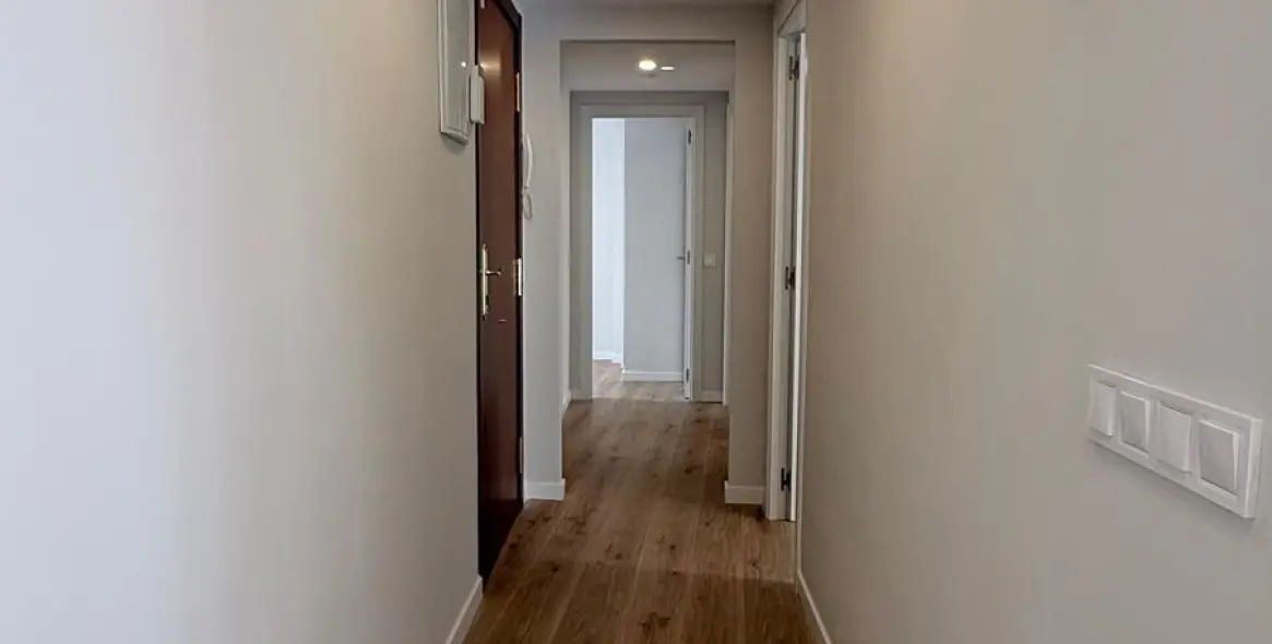 Sale of middle floor apartment in Fuengirola 10