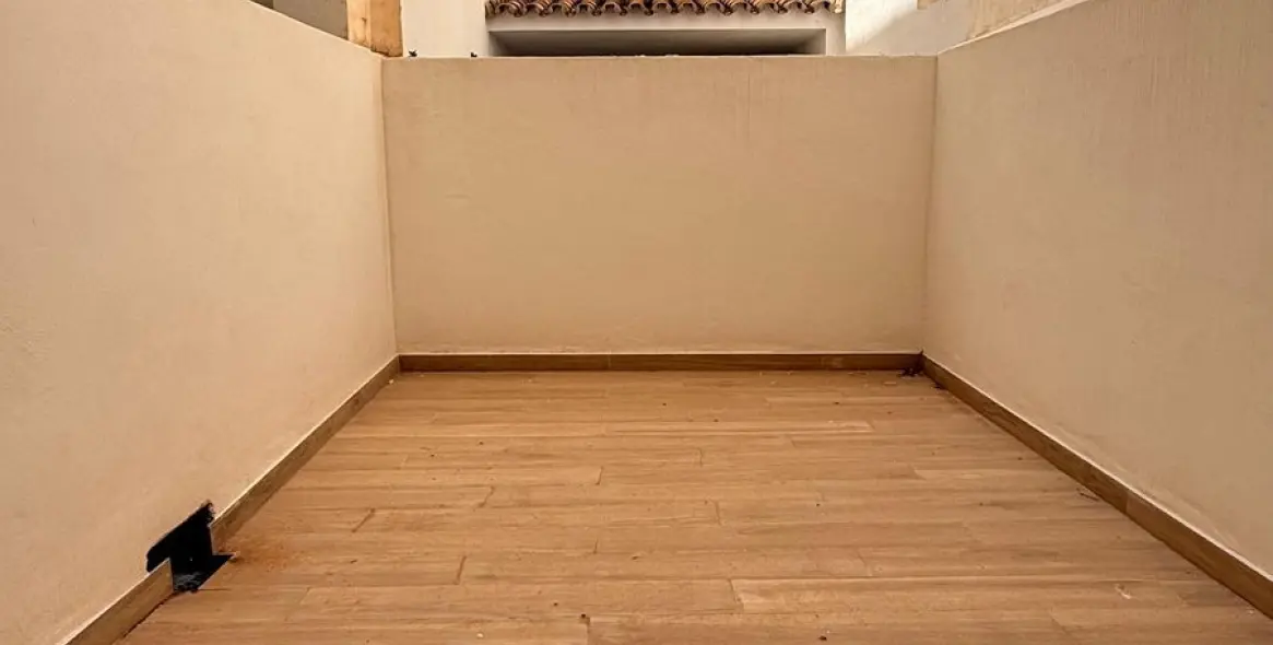 Sale of middle floor apartment in Fuengirola 20