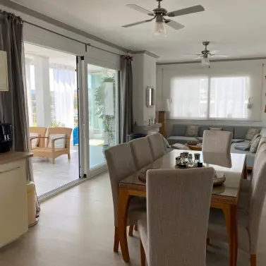 Sale of penthouse in Estepona