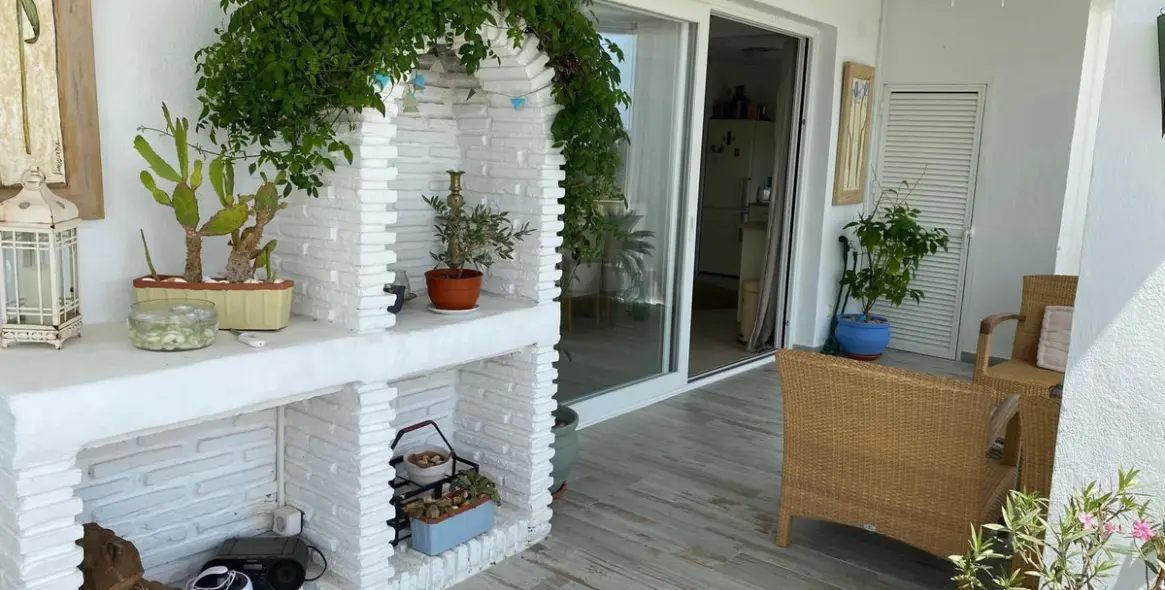 Sale of penthouse in Estepona 6