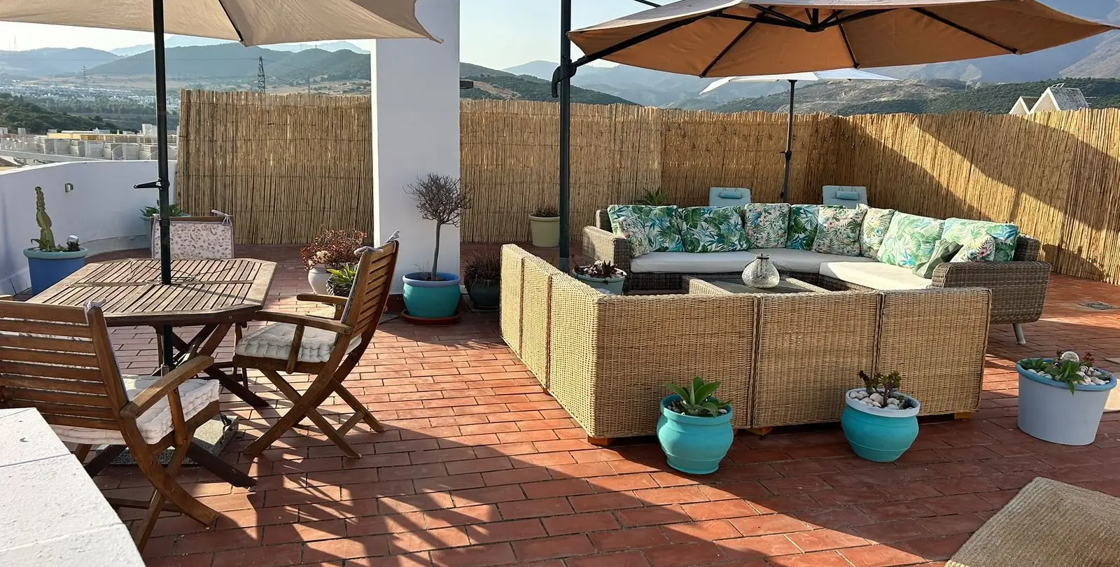 Sale of penthouse in Estepona 25