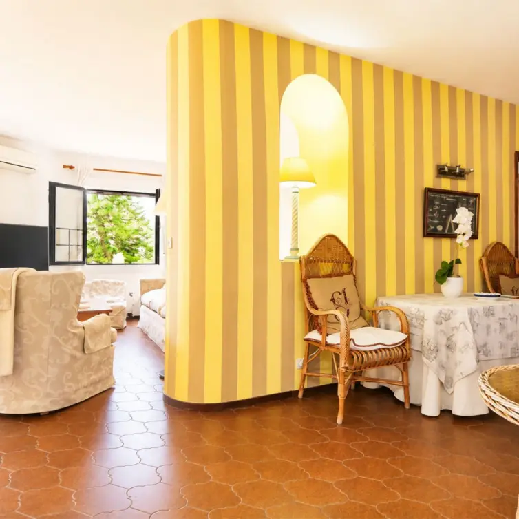 Venta de apartamento en planta media en Puerto de Cabopino