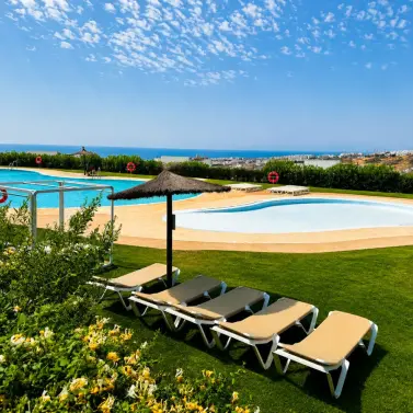 Sale of ground floor apartment in Estepona