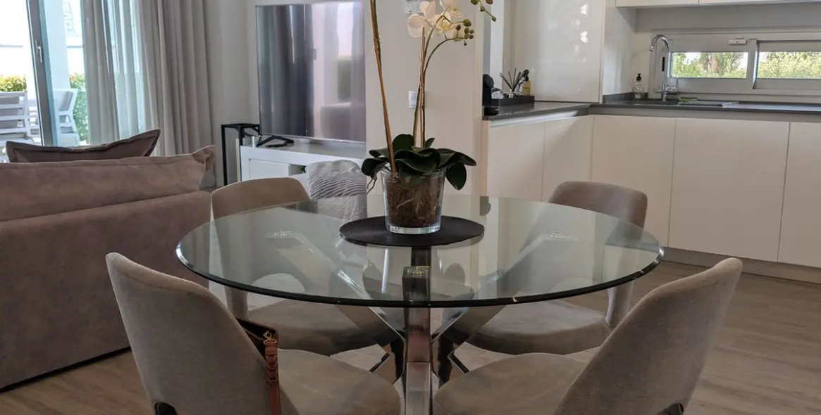 Sale of ground floor apartment in Estepona 23