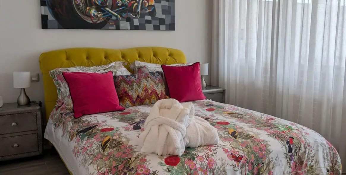 Sale of ground floor apartment in Estepona 25