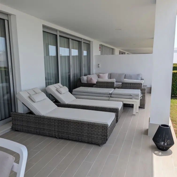 Sale of ground floor apartment in Estepona