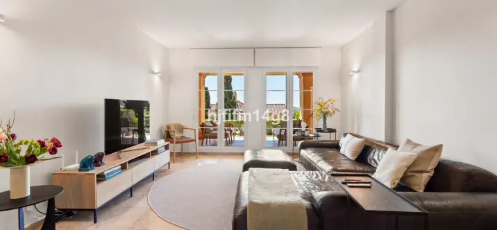 Sale of ground floor apartment in Nueva Andalucía 4