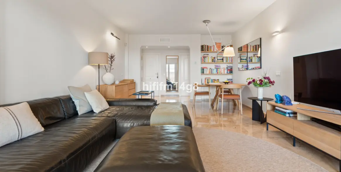 Sale of ground floor apartment in Nueva Andalucía 6