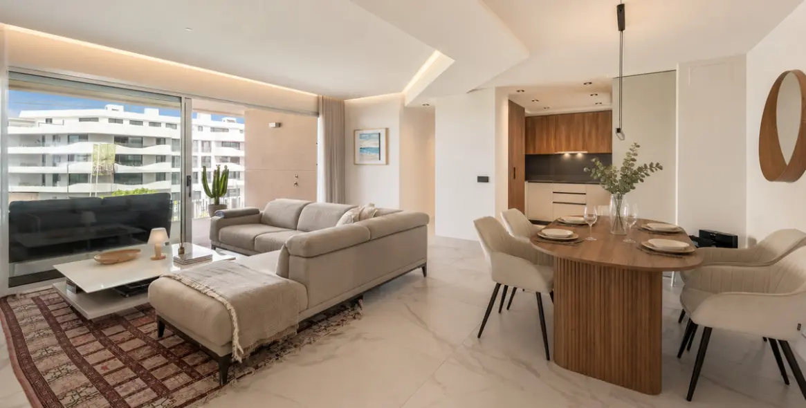 Sale of middle floor apartment in San Pedro de Alcántara 3