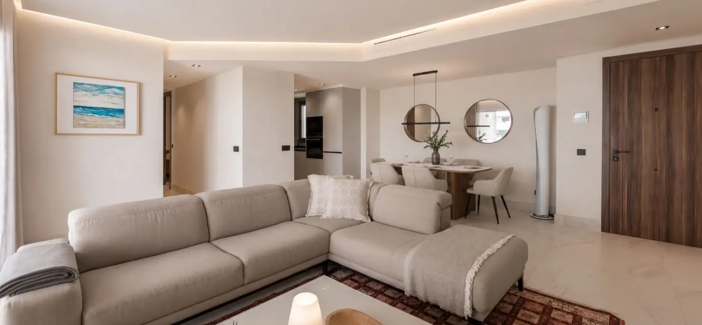 Venta de apartamento en planta media en San Pedro de Alcántara 3