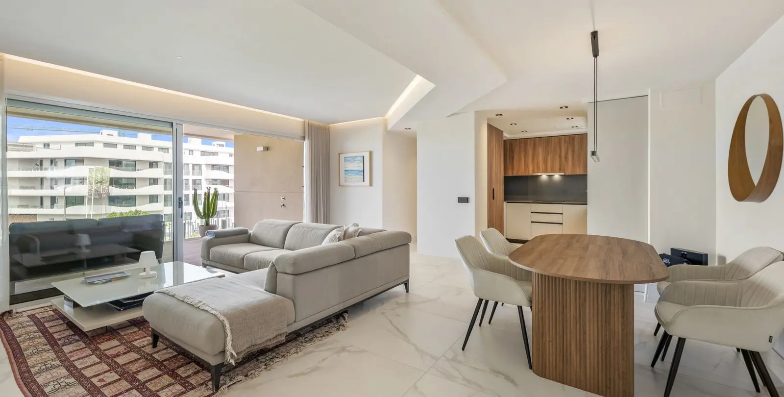 Продажа апартаментов на среднем этаже в San Pedro de Alcántara 7
