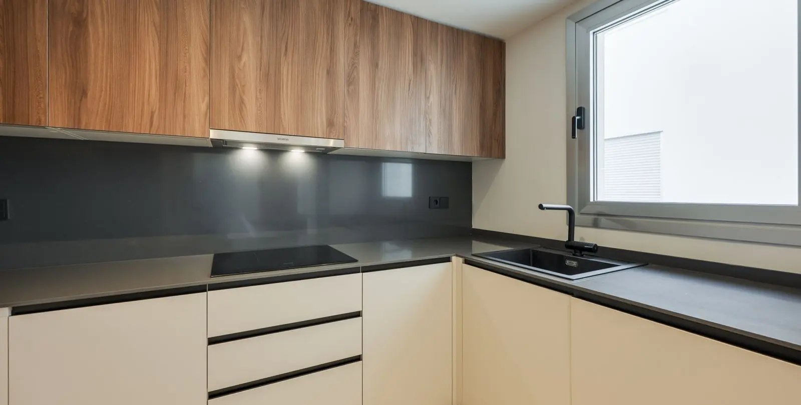 Продажа апартаментов на среднем этаже в San Pedro de Alcántara 12