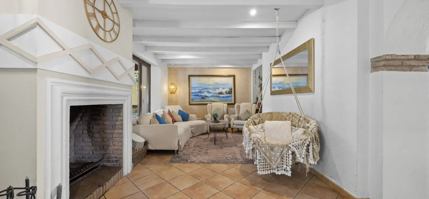 Sale of detached villa in Gaucín 4