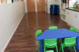 Image 4 thumb