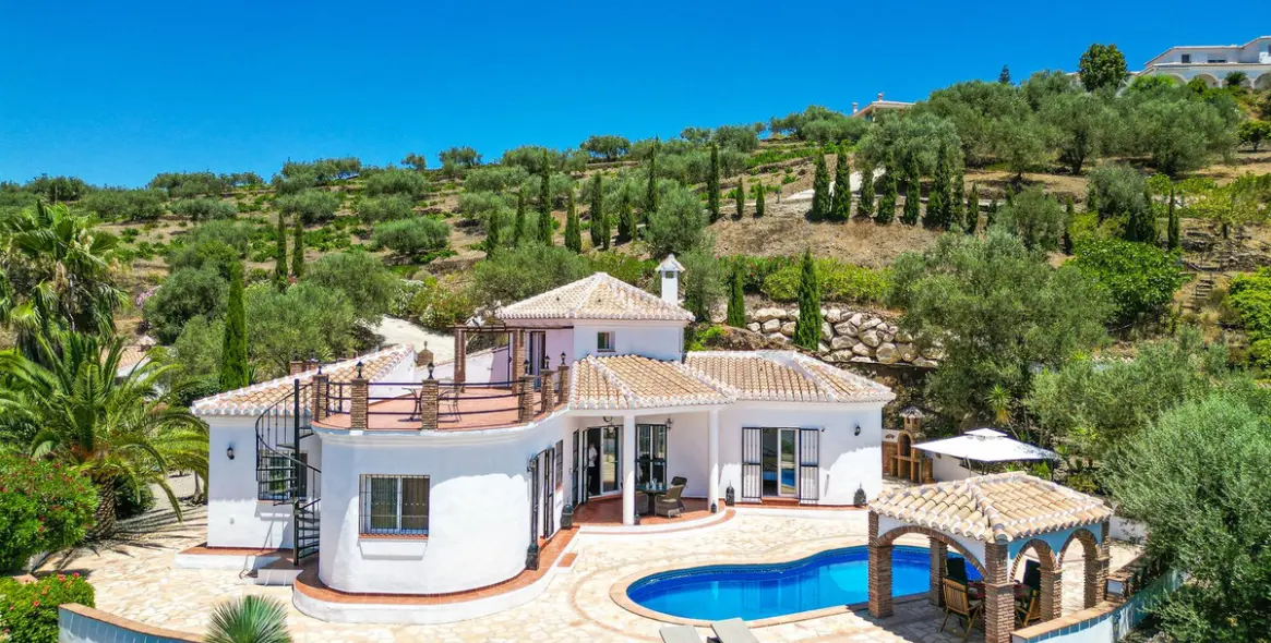 Venta de villa independiente en Arenas 1