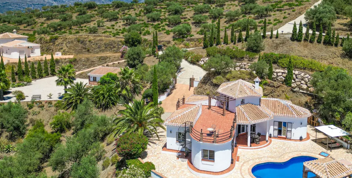 Venta de villa independiente en Arenas 2