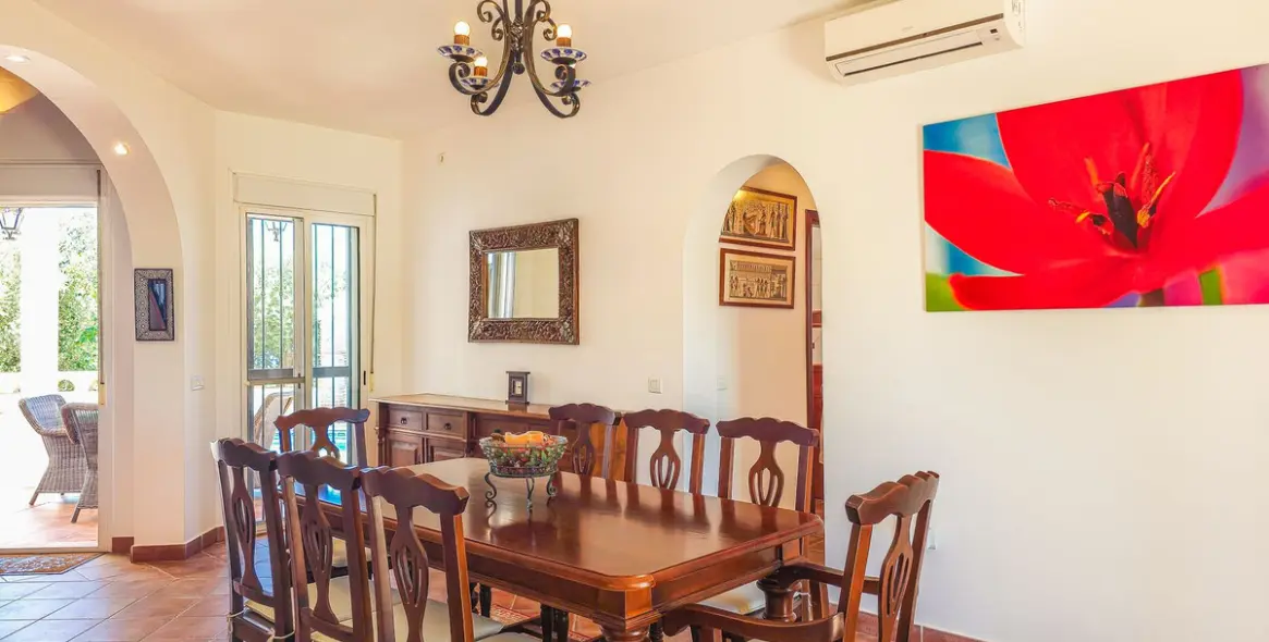 Venta de villa independiente en Arenas 12