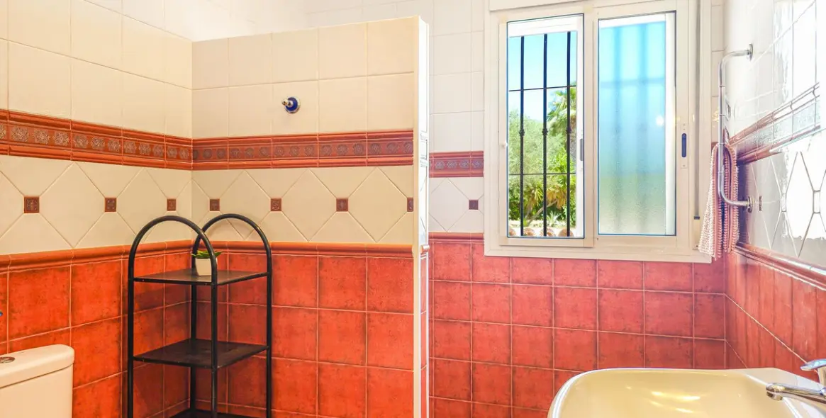 Venta de villa independiente en Arenas 24