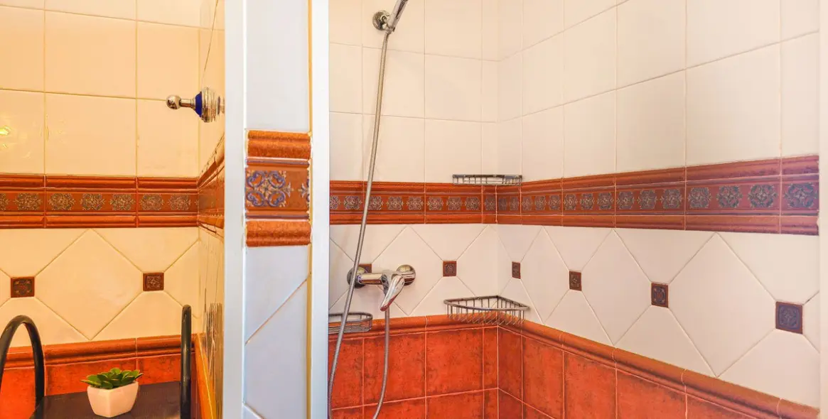 Venta de villa independiente en Arenas 25