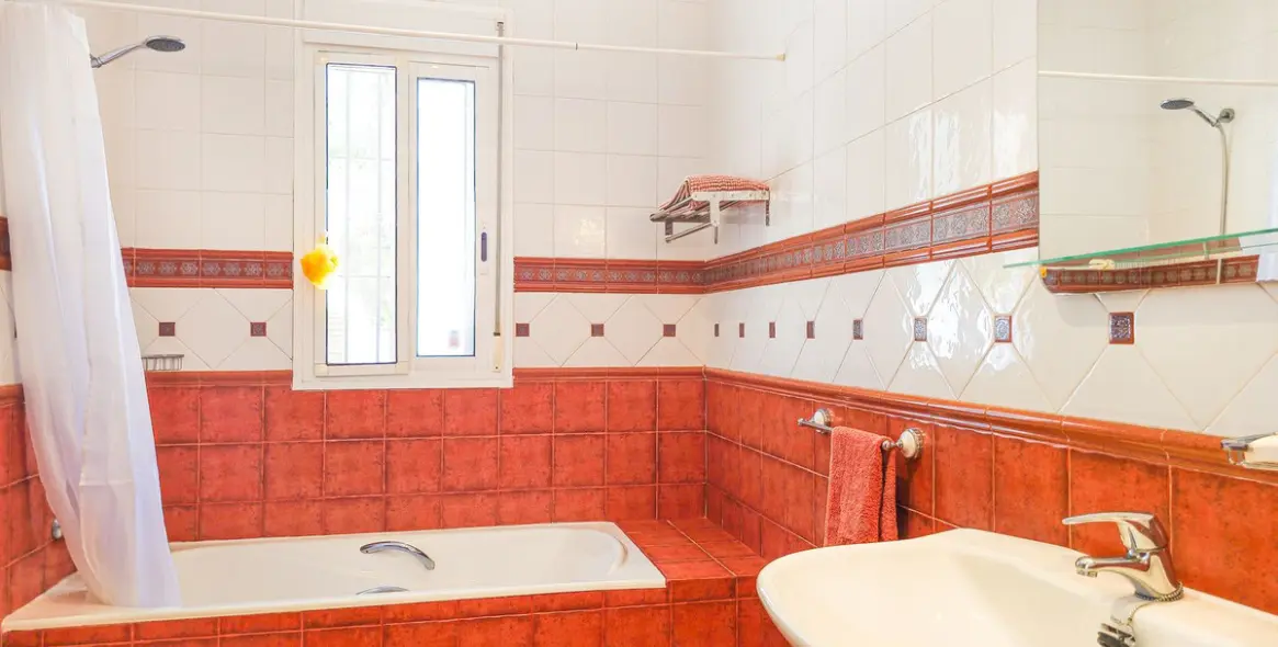 Venta de villa independiente en Arenas 43