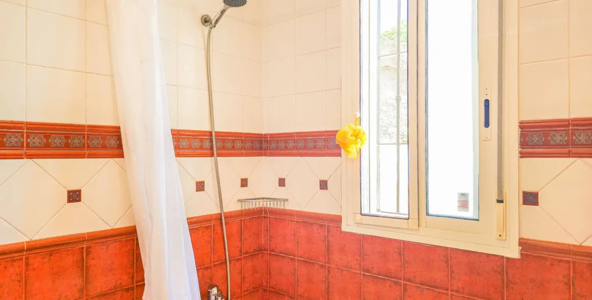 Venta de villa independiente en Arenas 45