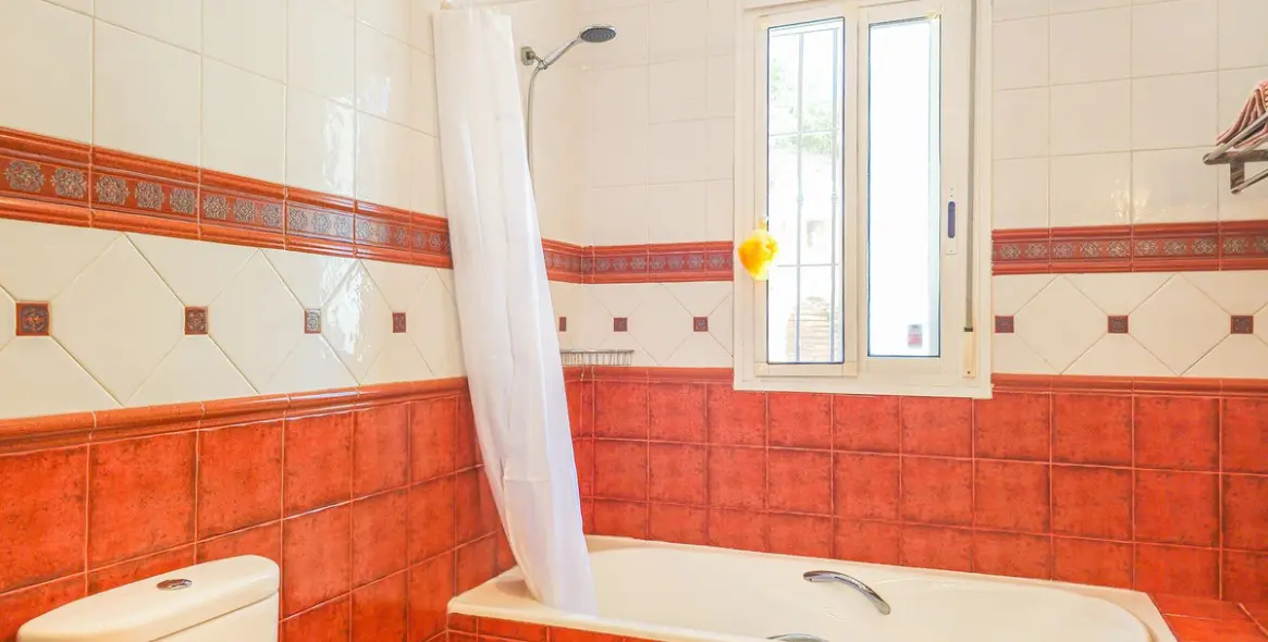 Venta de villa independiente en Arenas 48