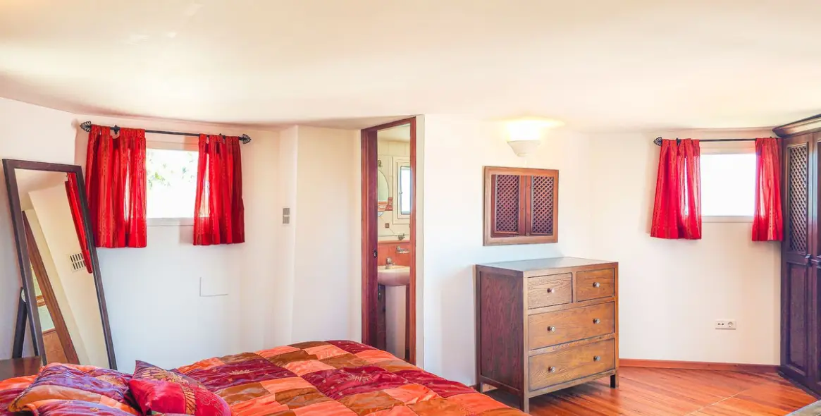 Venta de villa independiente en Arenas 55