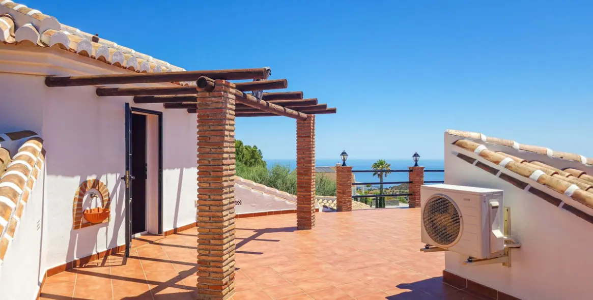 Venta de villa independiente en Arenas 61