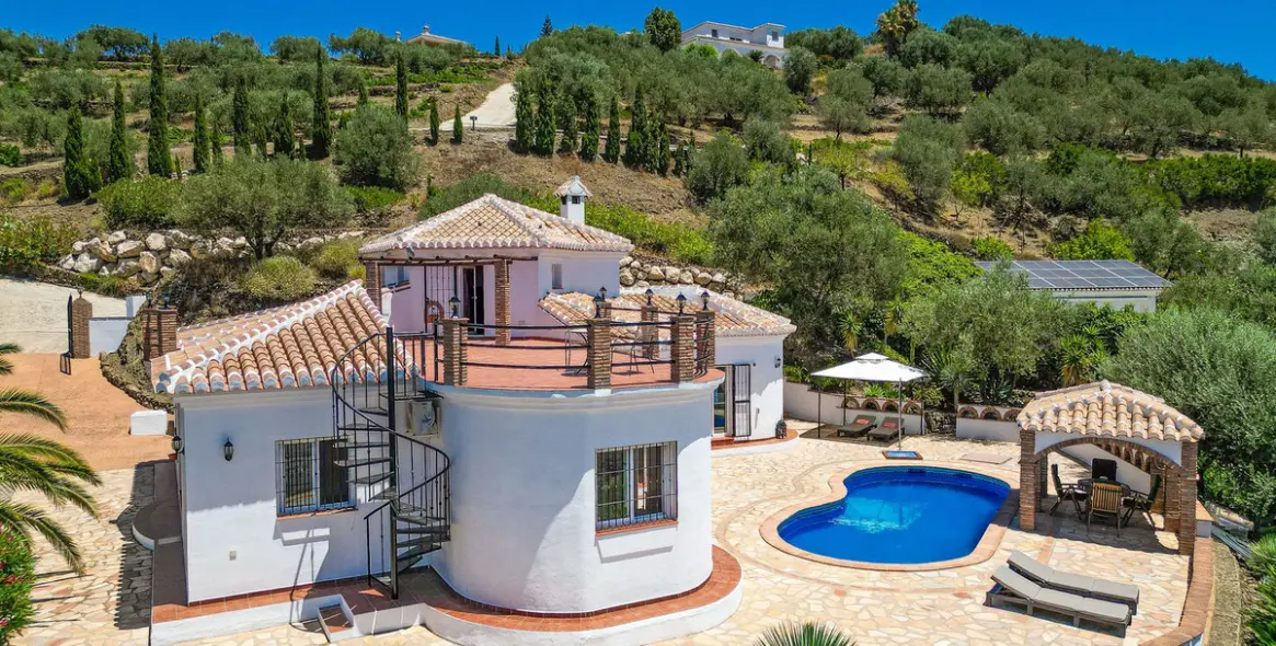 Venta de villa independiente en Arenas 70