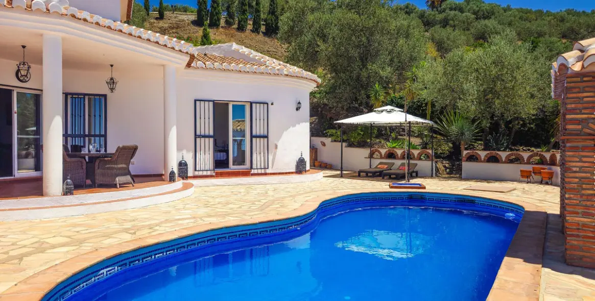 Venta de villa independiente en Arenas 74
