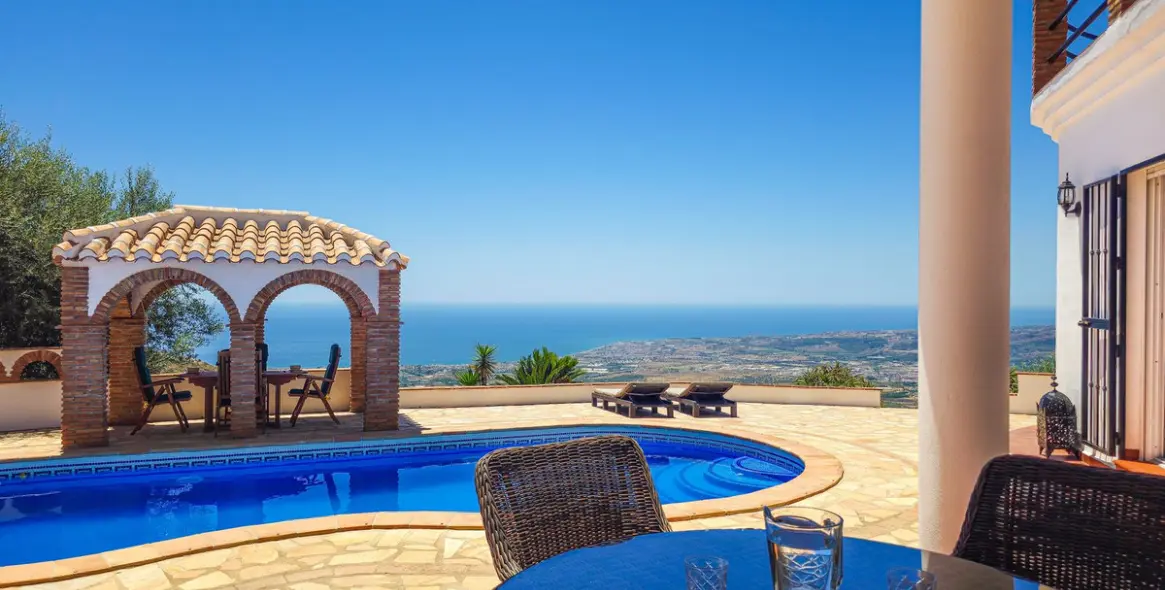 Venta de villa independiente en Arenas 78