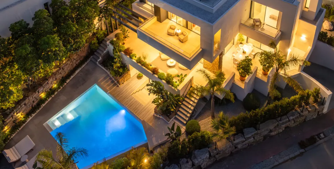 Venta de villa independiente en Estepona 6