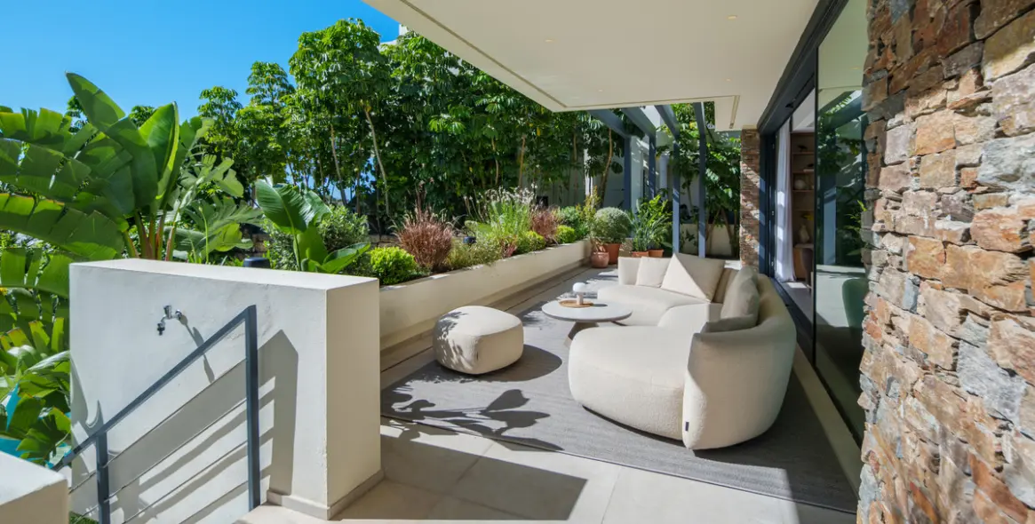 Venta de villa independiente en Estepona 7