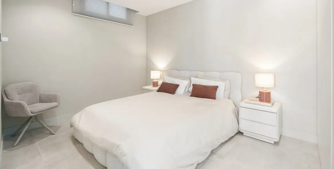 Venta de villa independiente en Estepona 15