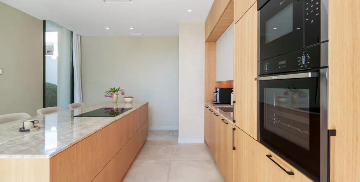 Venta de villa independiente en Estepona 36