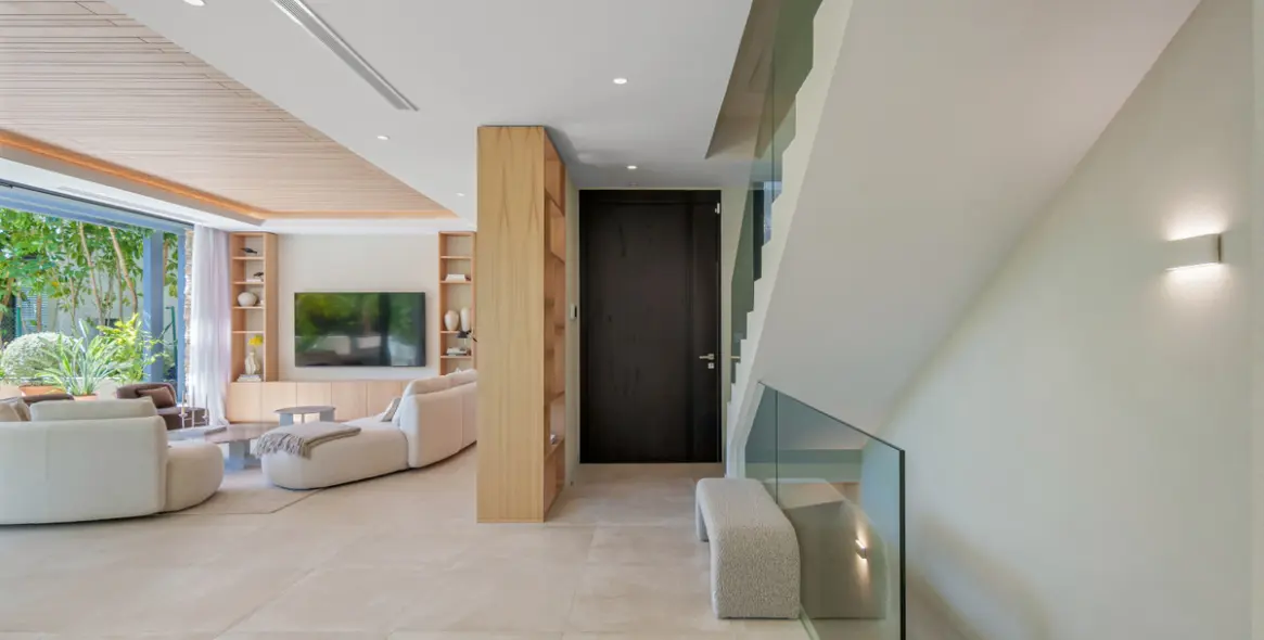 Venta de villa independiente en Estepona 40
