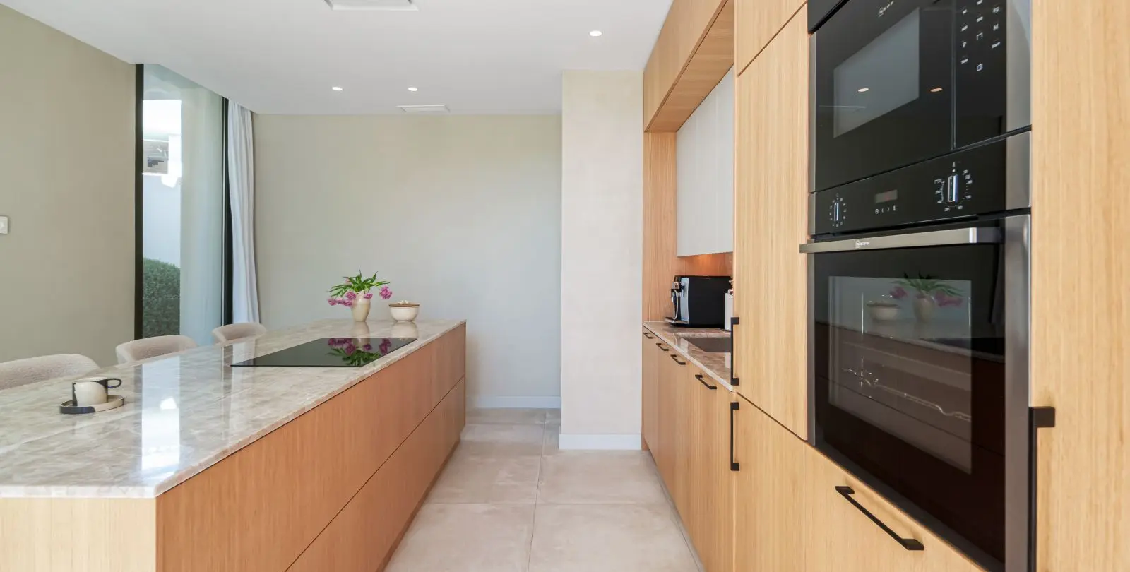 Sale of detached villa in Estepona 31