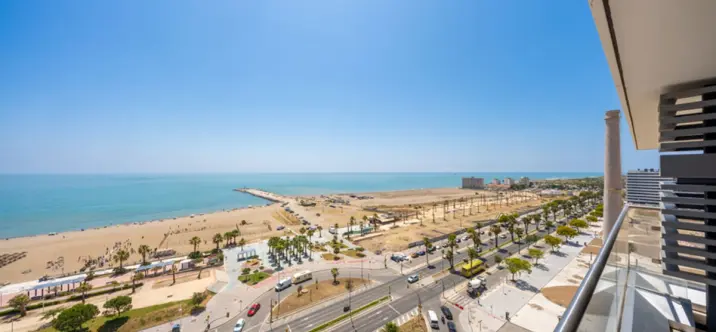 Venta de apartamento en planta media en Málaga 0