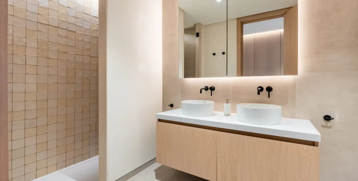 Venta de apartamento en planta media en Málaga 17