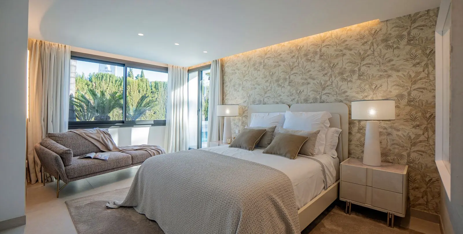 Venta de villa independiente en Nueva Andalucía 10