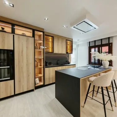 Venta de apartamento en planta media en Estepona