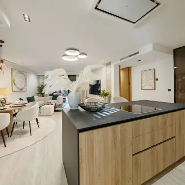 Venta de apartamento en planta media en Estepona