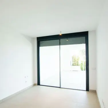 Venta de apartamento en planta baja en Artola